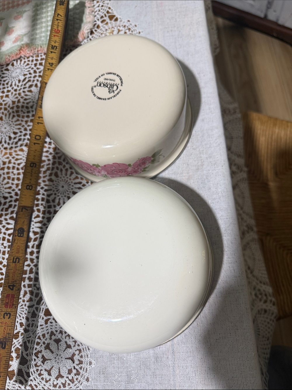 Vintage Floral Enamel Mixing Bowls - Cream with Pink & Blue Pattern - Picture 3 of 5